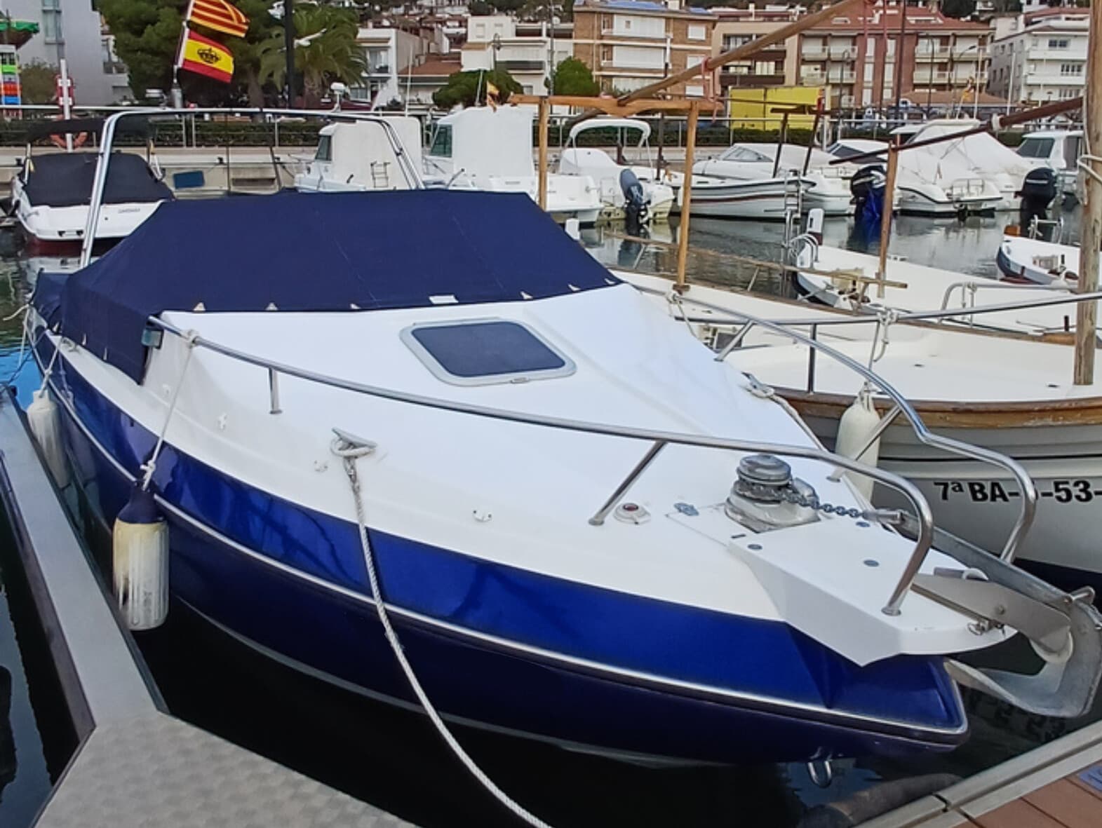 glastron futura 215 ssv