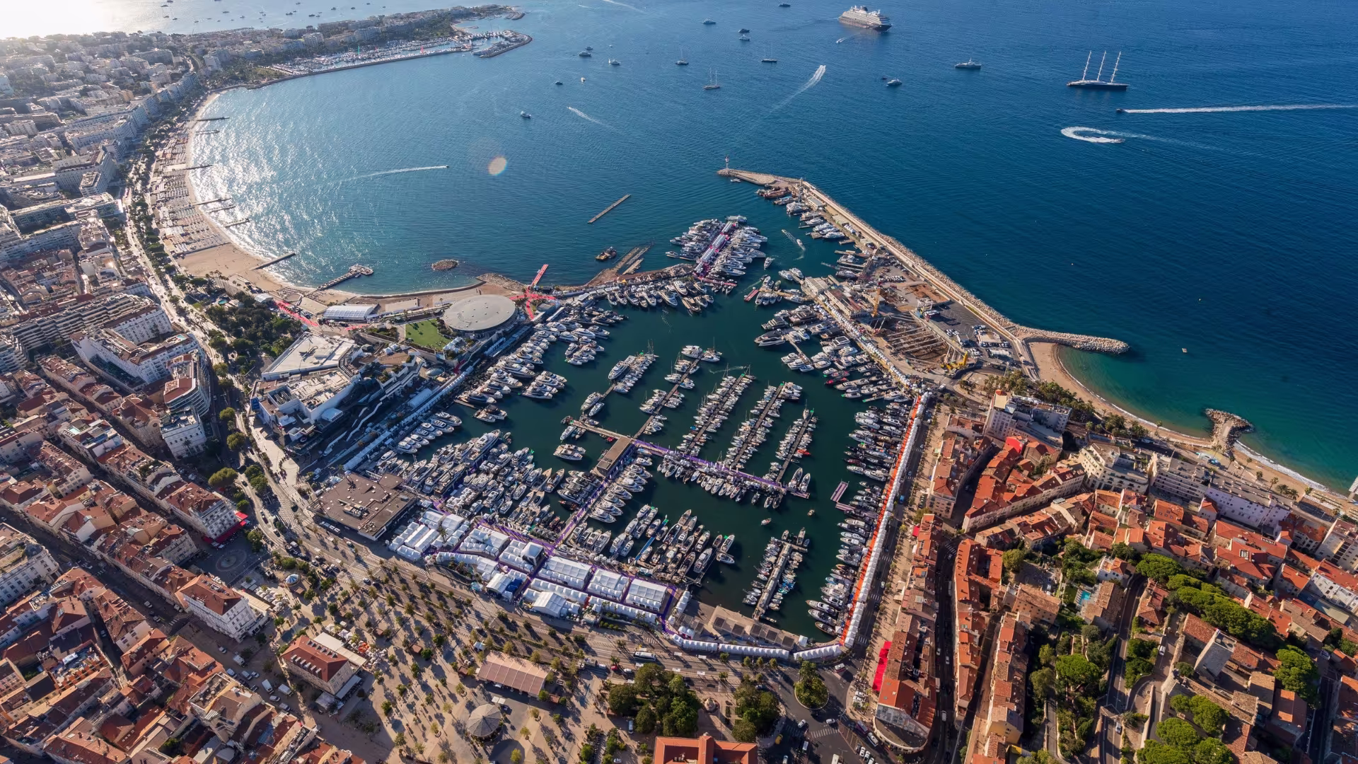 Le Cannes Yachting Festival 2026 ouvre avec 700 bateaux et 680 exposants - Actualités nautiques - Actualité nautique