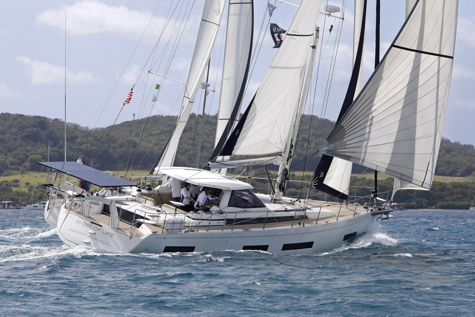 Discover the Amel 50: the Ultimate Bluewater Sailing Yacht for your High Seas Adventures